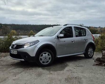 Серый Дачия Sandero StepWay, объемом двигателя 1.6 л и пробегом 62 тыс. км за 7500 $, фото 10 на Automoto.ua