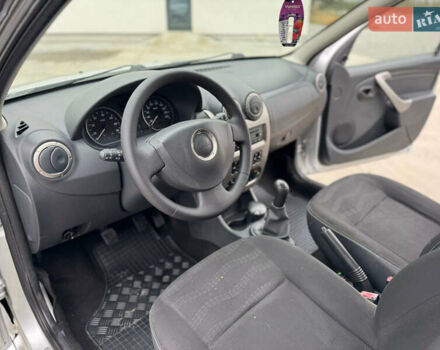 Серый Дачия Sandero StepWay, объемом двигателя 1.6 л и пробегом 175 тыс. км за 6200 $, фото 18 на Automoto.ua