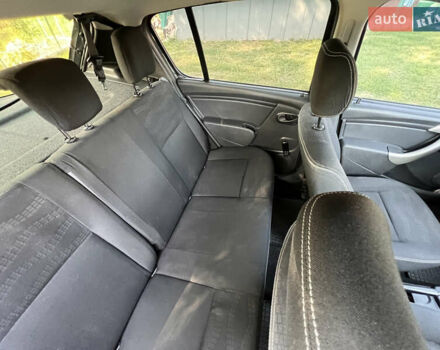 Серый Дачия Sandero StepWay, объемом двигателя 1.6 л и пробегом 144 тыс. км за 6500 $, фото 23 на Automoto.ua