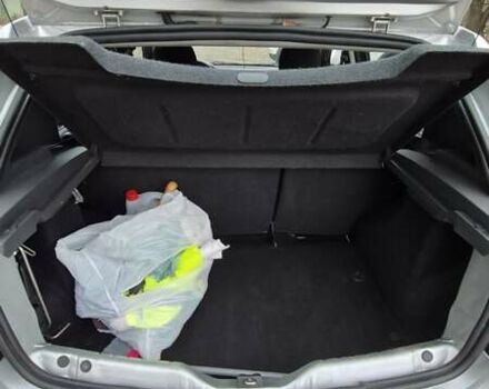 Серый Дачия Sandero StepWay, объемом двигателя 1.6 л и пробегом 62 тыс. км за 7500 $, фото 19 на Automoto.ua