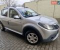 Серый Дачия Sandero StepWay, объемом двигателя 1.6 л и пробегом 200 тыс. км за 5700 $, фото 5 на Automoto.ua