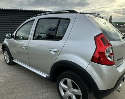 Серый Дачия Sandero StepWay, объемом двигателя 1.6 л и пробегом 175 тыс. км за 6700 $, фото 10 на Automoto.ua