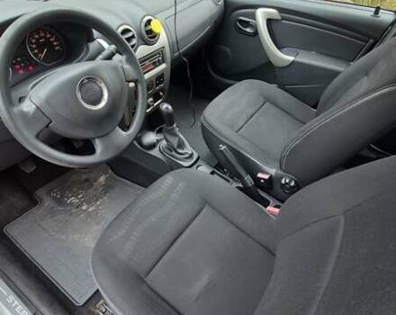 Серый Дачия Sandero StepWay, объемом двигателя 1.6 л и пробегом 62 тыс. км за 7500 $, фото 15 на Automoto.ua