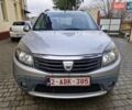 Серый Дачия Sandero StepWay, объемом двигателя 1.6 л и пробегом 200 тыс. км за 5700 $, фото 2 на Automoto.ua