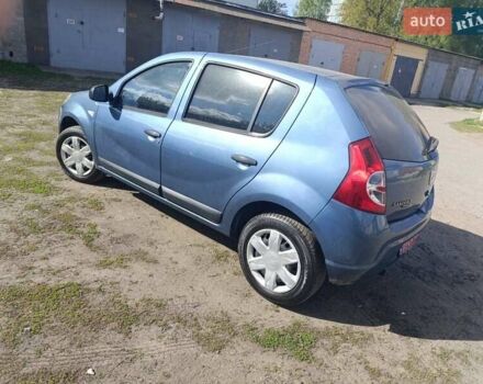 Серый Дачия Sandero StepWay, объемом двигателя 1.4 л и пробегом 157 тыс. км за 4550 $, фото 1 на Automoto.ua