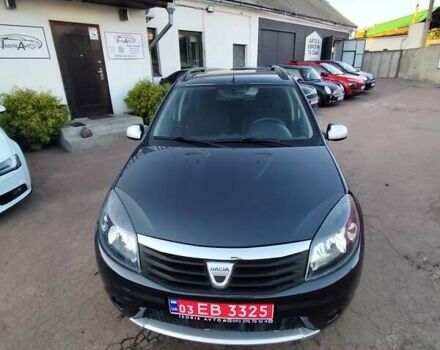 Серый Дачия Sandero StepWay, объемом двигателя 1.6 л и пробегом 190 тыс. км за 6600 $, фото 17 на Automoto.ua