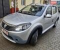 Серый Дачия Sandero StepWay, объемом двигателя 1.6 л и пробегом 200 тыс. км за 5700 $, фото 1 на Automoto.ua