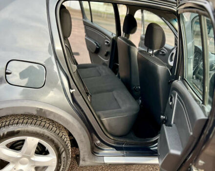 Дачия Sandero StepWay 2010 в Кролевце на Automoto.ua Серый Дачия Sandero StepWay, объемом двигателя 1.6 л и пробегом 203 тыс. км за 6850 $, фото 37 на Automoto.ua