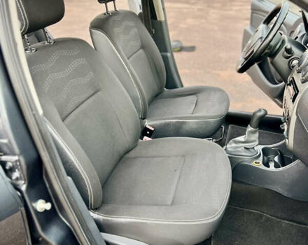 Дачия Sandero StepWay 2010 в Кролевце на Automoto.ua Серый Дачия Sandero StepWay, объемом двигателя 1.6 л и пробегом 203 тыс. км за 6850 $, фото 41 на Automoto.ua