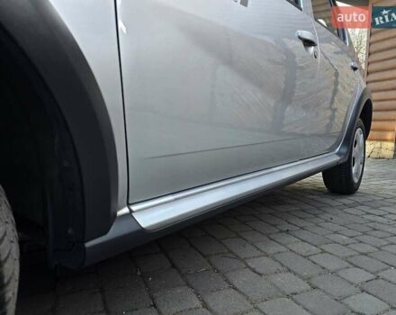 Сірий Дачія Sandero StepWay, об'ємом двигуна 1.6 л та пробігом 147 тис. км за 6800 $, фото 11 на Automoto.ua