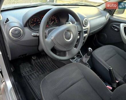 Сірий Дачія Sandero StepWay, об'ємом двигуна 1.6 л та пробігом 147 тис. км за 6800 $, фото 95 на Automoto.ua