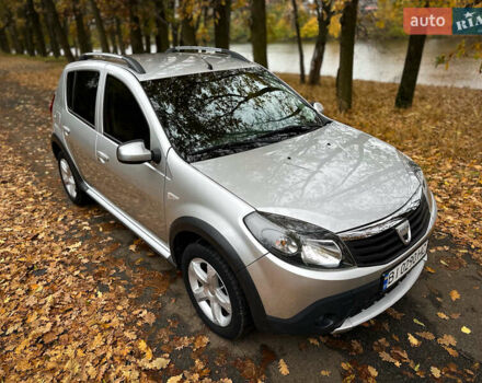 Дачия Sandero StepWay 2010 в Сумах на Automoto.ua Серый Дачия Sandero StepWay, объемом двигателя 1.6 л и пробегом 136 тыс. км за 6700 $, фото 12 на Automoto.ua