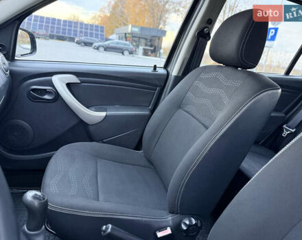 Серый Дачия Sandero StepWay, объемом двигателя 1.6 л и пробегом 141 тыс. км за 6200 $, фото 49 на Automoto.ua
