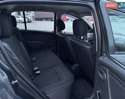 Серый Дачия Sandero StepWay, объемом двигателя 1.5 л и пробегом 181 тыс. км за 7500 $, фото 17 на Automoto.ua