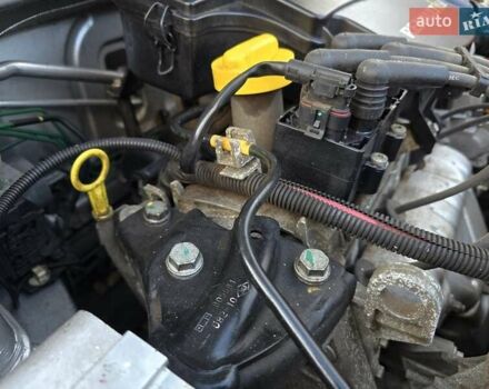 Сірий Дачія Sandero StepWay, об'ємом двигуна 1.6 л та пробігом 147 тис. км за 6800 $, фото 134 на Automoto.ua