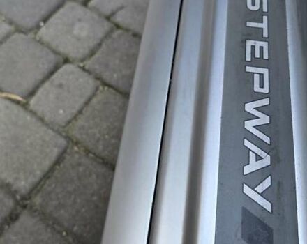 Сірий Дачія Sandero StepWay, об'ємом двигуна 1.6 л та пробігом 147 тис. км за 6800 $, фото 92 на Automoto.ua