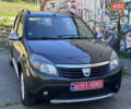 Серый Дачия Sandero StepWay, объемом двигателя 1.6 л и пробегом 173 тыс. км за 6799 $, фото 1 на Automoto.ua