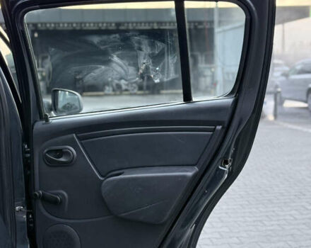 Серый Дачия Sandero StepWay, объемом двигателя 1.6 л и пробегом 141 тыс. км за 6200 $, фото 73 на Automoto.ua