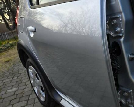 Сірий Дачія Sandero StepWay, об'ємом двигуна 1.6 л та пробігом 147 тис. км за 6800 $, фото 78 на Automoto.ua