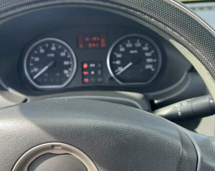 Серый Дачия Sandero StepWay, объемом двигателя 1.6 л и пробегом 131 тыс. км за 6400 $, фото 11 на Automoto.ua