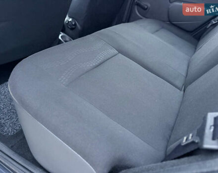 Серый Дачия Sandero StepWay, объемом двигателя 1.6 л и пробегом 141 тыс. км за 6200 $, фото 67 на Automoto.ua