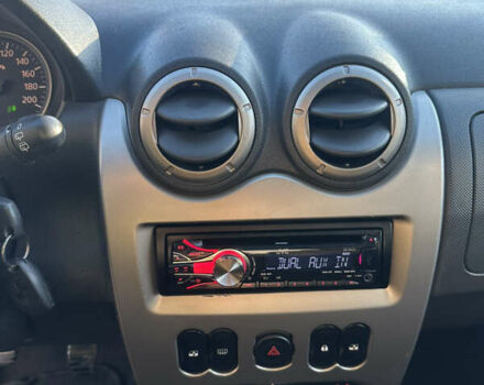 Серый Дачия Sandero StepWay, объемом двигателя 1.6 л и пробегом 180 тыс. км за 6699 $, фото 31 на Automoto.ua