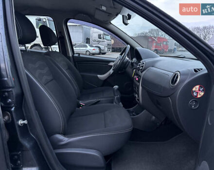 Серый Дачия Sandero StepWay, объемом двигателя 1.5 л и пробегом 181 тыс. км за 7500 $, фото 15 на Automoto.ua