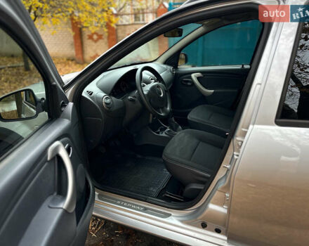 Дачия Sandero StepWay 2010 в Сумах на Automoto.ua Серый Дачия Sandero StepWay, объемом двигателя 1.6 л и пробегом 136 тыс. км за 6700 $, фото 25 на Automoto.ua