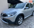 Серый Дачия Sandero StepWay, объемом двигателя 1.6 л и пробегом 150 тыс. км за 6890 $, фото 3 на Automoto.ua