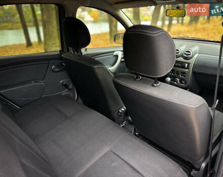 Дачия Sandero StepWay 2010 в Сумах на Automoto.ua Серый Дачия Sandero StepWay, объемом двигателя 1.6 л и пробегом 136 тыс. км за 6700 $, фото 42 на Automoto.ua