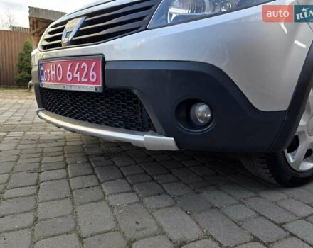 Сірий Дачія Sandero StepWay, об'ємом двигуна 1.6 л та пробігом 147 тис. км за 6800 $, фото 12 на Automoto.ua
