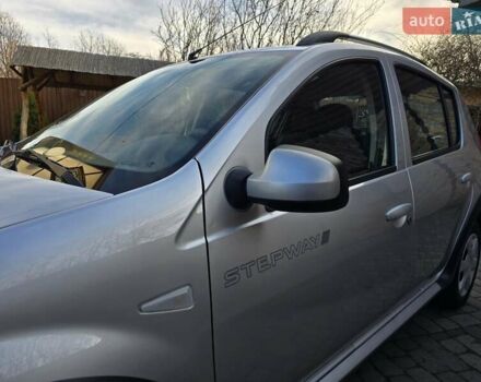 Сірий Дачія Sandero StepWay, об'ємом двигуна 1.6 л та пробігом 147 тис. км за 6800 $, фото 14 на Automoto.ua