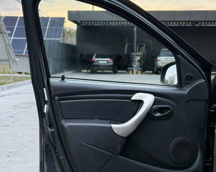 Серый Дачия Sandero StepWay, объемом двигателя 1.6 л и пробегом 141 тыс. км за 6200 $, фото 41 на Automoto.ua