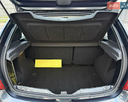 Серый Дачия Sandero StepWay, объемом двигателя 1.6 л и пробегом 141 тыс. км за 6200 $, фото 94 на Automoto.ua