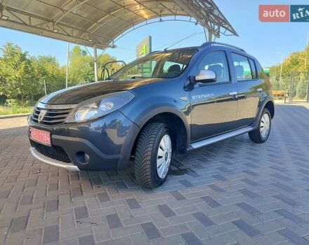 Серый Дачия Sandero StepWay, объемом двигателя 1.6 л и пробегом 150 тыс. км за 6300 $, фото 11 на Automoto.ua