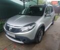 Серый Дачия Sandero StepWay, объемом двигателя 1.5 л и пробегом 201 тыс. км за 6300 $, фото 1 на Automoto.ua