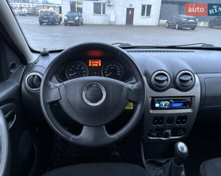 Серый Дачия Sandero StepWay, объемом двигателя 1.5 л и пробегом 181 тыс. км за 7500 $, фото 9 на Automoto.ua