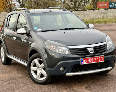 Дачия Sandero StepWay 2010 в Кролевце на Automoto.ua Серый Дачия Sandero StepWay, объемом двигателя 1.6 л и пробегом 203 тыс. км за 6850 $, фото 1 на Automoto.ua
