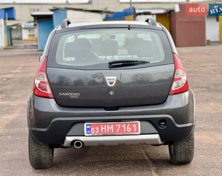 Дачия Sandero StepWay 2010 в Кролевце на Automoto.ua Серый Дачия Sandero StepWay, объемом двигателя 1.6 л и пробегом 203 тыс. км за 6850 $, фото 9 на Automoto.ua