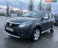 Серый Дачия Sandero StepWay, объемом двигателя 1.5 л и пробегом 181 тыс. км за 7500 $, фото 1 на Automoto.ua