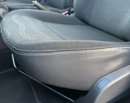 Серый Дачия Sandero StepWay, объемом двигателя 1.6 л и пробегом 180 тыс. км за 6699 $, фото 27 на Automoto.ua