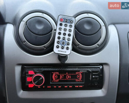 Серый Дачия Sandero StepWay, объемом двигателя 1.6 л и пробегом 141 тыс. км за 6200 $, фото 57 на Automoto.ua