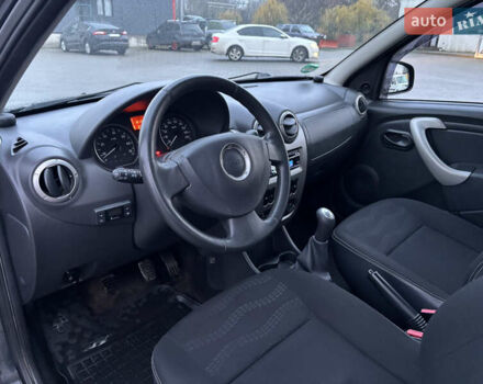 Серый Дачия Sandero StepWay, объемом двигателя 1.5 л и пробегом 181 тыс. км за 7500 $, фото 8 на Automoto.ua