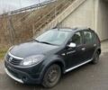Серый Дачия Sandero StepWay, объемом двигателя 1.6 л и пробегом 230 тыс. км за 5300 $, фото 1 на Automoto.ua