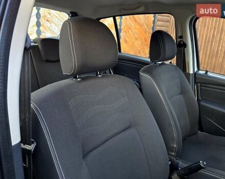 Сірий Дачія Sandero StepWay, об'ємом двигуна 1.6 л та пробігом 147 тис. км за 6800 $, фото 59 на Automoto.ua