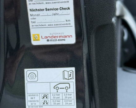 Серый Дачия Sandero StepWay, объемом двигателя 1.6 л и пробегом 141 тыс. км за 6200 $, фото 43 на Automoto.ua