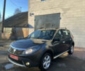 Серый Дачия Sandero StepWay, объемом двигателя 1.6 л и пробегом 180 тыс. км за 6699 $, фото 1 на Automoto.ua