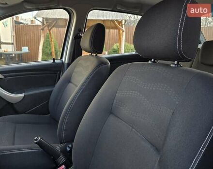 Сірий Дачія Sandero StepWay, об'ємом двигуна 1.6 л та пробігом 147 тис. км за 6800 $, фото 97 на Automoto.ua