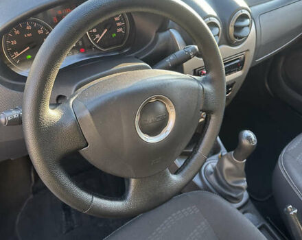Серый Дачия Sandero StepWay, объемом двигателя 1.6 л и пробегом 180 тыс. км за 6699 $, фото 30 на Automoto.ua