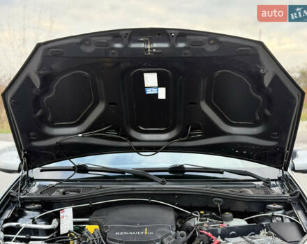 Серый Дачия Sandero StepWay, объемом двигателя 1.6 л и пробегом 141 тыс. км за 6200 $, фото 29 на Automoto.ua